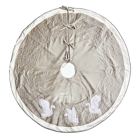 Brand New Mackenzie-Childs Holiday Swans Velvet Tree Skirt - Picture 1 of 2